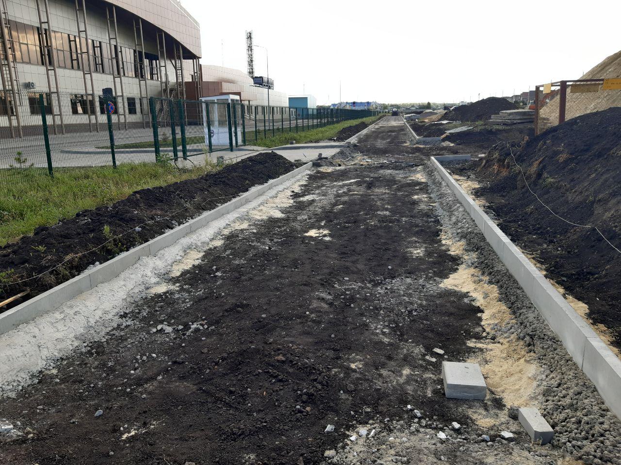 Строительство тротуара на Селезневской