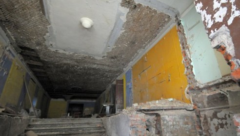 Разруха в кинотеатре "Модерн" в Тамбове