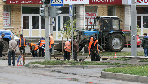Коммунальщики занизили бордюры на перекрестке улиц Чичерина и Ореховая в Тамбове
