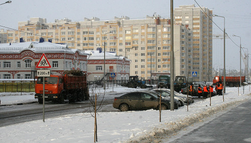 Уборка снега на улице Победы