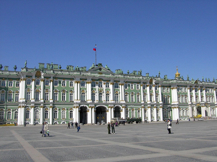 Эрмитаж в Санкт-Петербурге