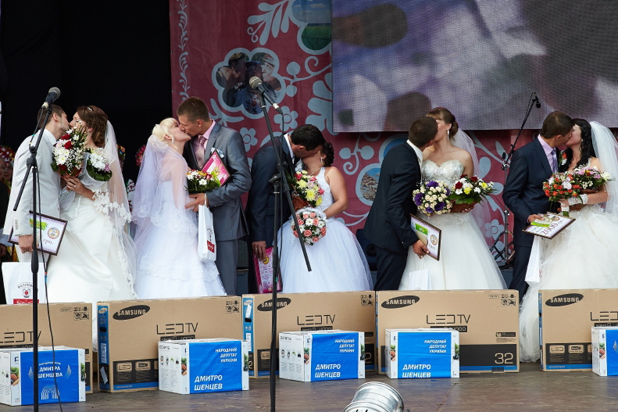 Фестиваль "Свадьба в Малиновке"