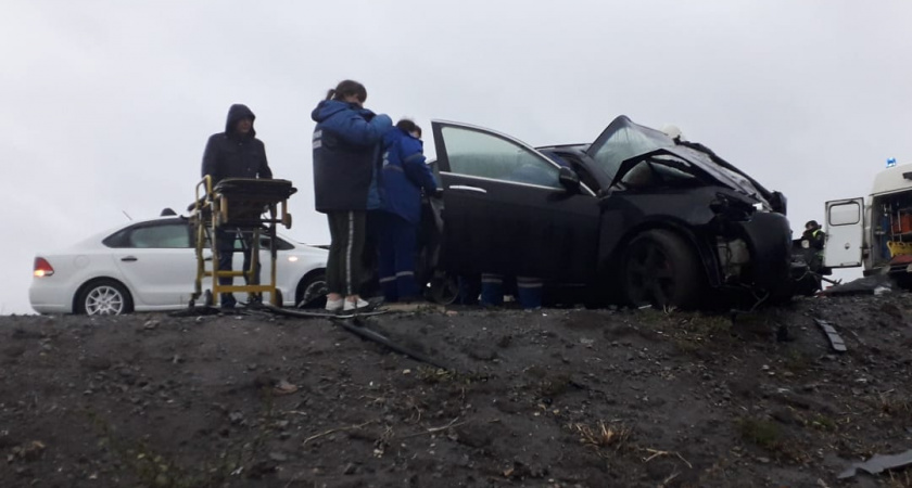 Число погибших в ДТП с микроавтобусом под Тамбовом выросло до трех