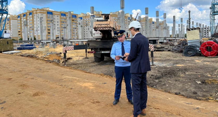 Строительство школы в Бокино проверил зампрокурора Тамбовской области