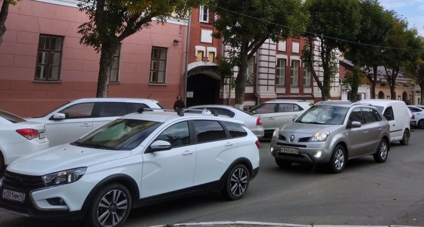 В ГАИ поставили жирную точку: до какого возраста можно водить машину - пенсионерам указали на действующие ограничения