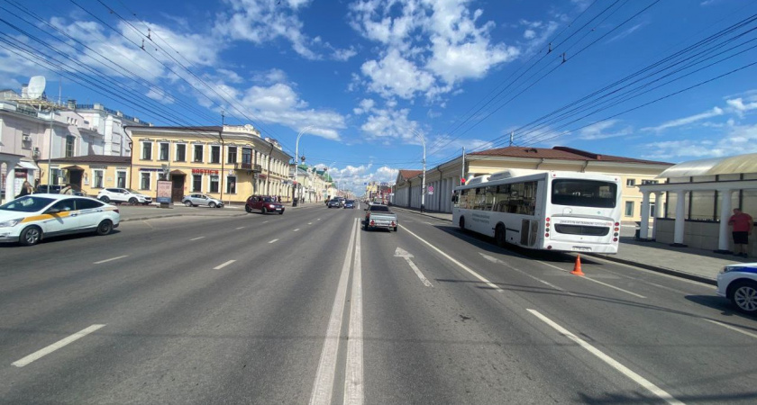 Трое пассажиров пострадали в автобусе №50 в Тамбове из-за резкого торможения
