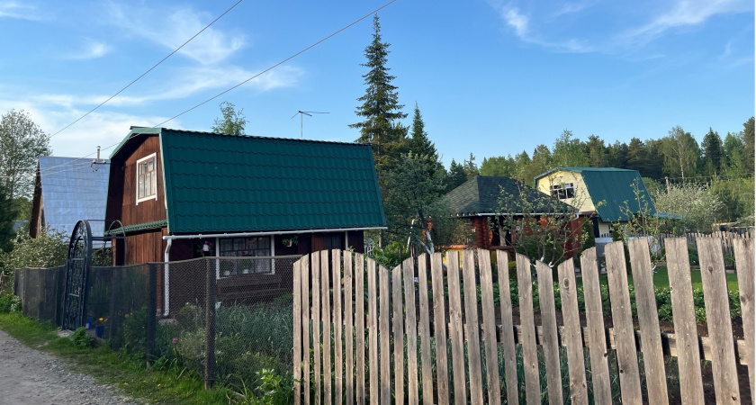 Без согласия соседа теперь строго запрещено: новые правила для всех, у кого в собственности участок или дача - с 10 июня