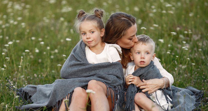 Какие выплаты и льготы положены семьям с детьми в Тамбове в 2025 году