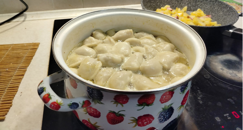 Вот почему нельзя бросать пельмени в кипяток - запомните раз и навсегда