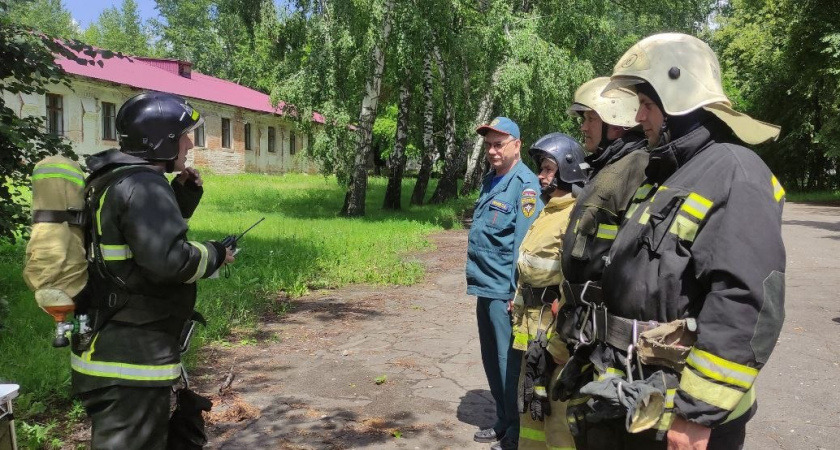 В Кирсановском колледже отработали эвакуацию и тушение пожара в общежитии