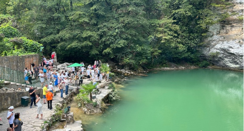 "Спаслись бегством от местного гостеприимства": откровенная история российского туриста об отдыхе в Абхазии