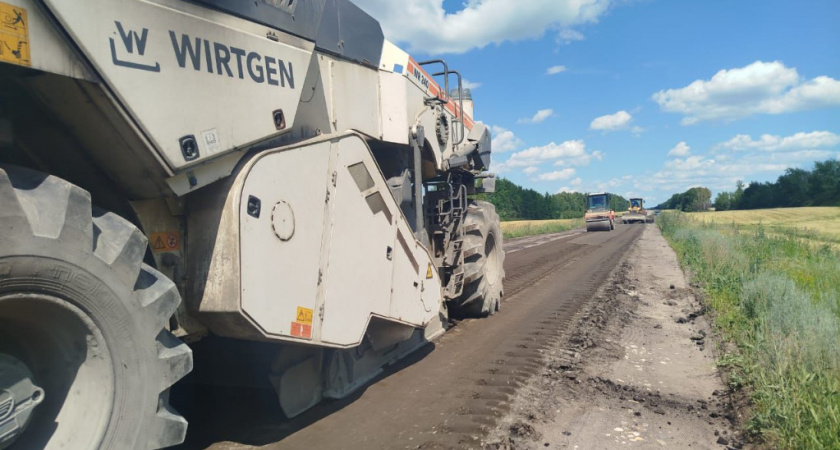 Ведущая к Каменке дорога будет отремонтирована к осени: в Тамбовской области продолжается масштабное обновление трассы