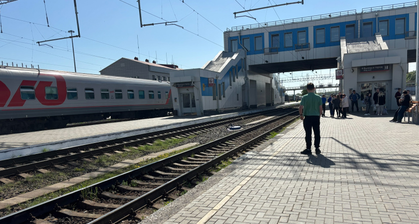 В Европе такое невозможно: британец поехал поездом в Самару и оторопел от отношения русских попутчиков