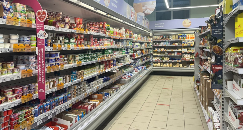 "Одна химия, кефиром даже не пахнет": Роскачество выявило марки кефира, которые не стоит покупать даже со скидкой