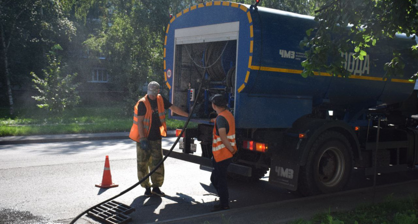 В Тамбове заработала новая техника для прочистки ливнёвок: устранено уже 1 км засоров