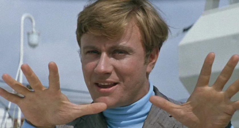 Эти нелепые песни из СССР сейчас смешно включать, а наши родители дружно подпевали – список провалов