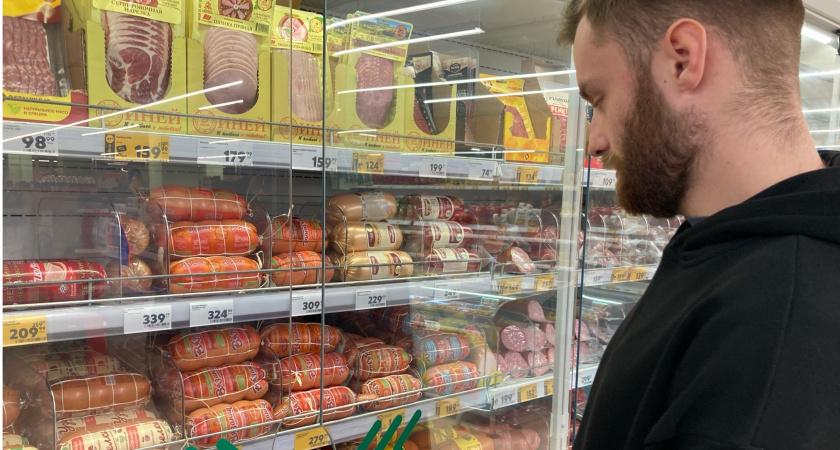 Сравнил вареную колбасу белорусскую и российскую: цена одна, а качество сильно отличается — вот в чем разница