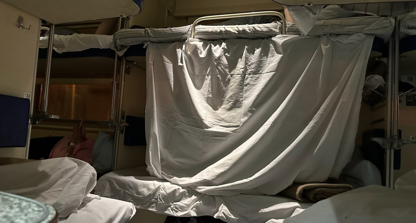 Как долго покойник будет "кататься" на поезде? Что делают проводники, если в их вагоне умер пассажир 