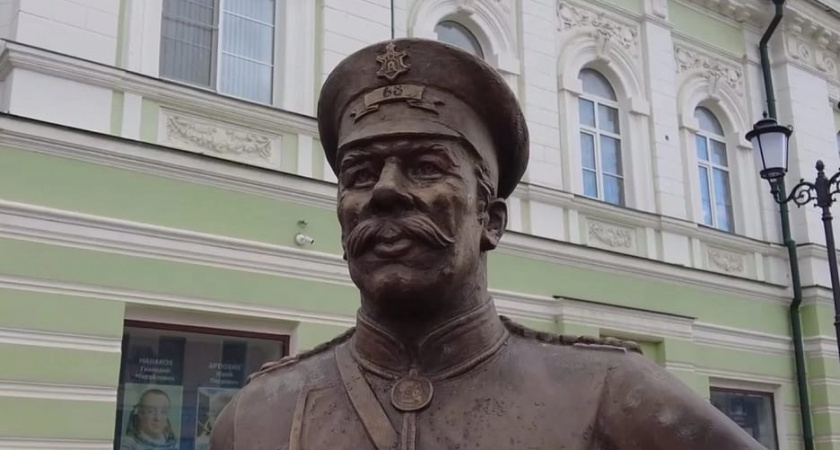 На Тамбовском Арбате появились новые бронзовые скульптуры