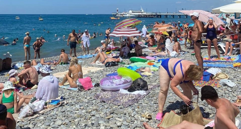 "Отдых за 3 рубля": почему хозяйка гостевого дома на Чёрном море осудила экономных туристов — и как это раскололо соцсети