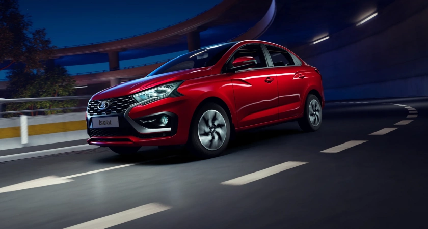 Lada Iskra только поступила в продажу, а россияне уже нашли главный минус машины: почему авто не заменит китайцев