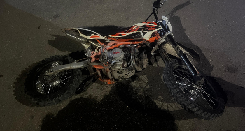 В Тамбове подросток на питбайке сбил пешехода во дворе дома на улице Чичерина