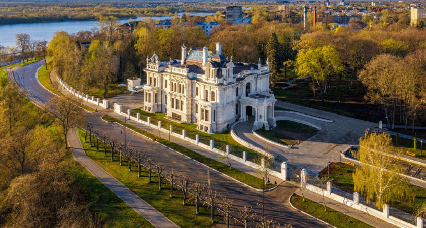 В Тамбовской области усилили контроль за экскурсоводами: 70 специалистов прошли аттестацию
