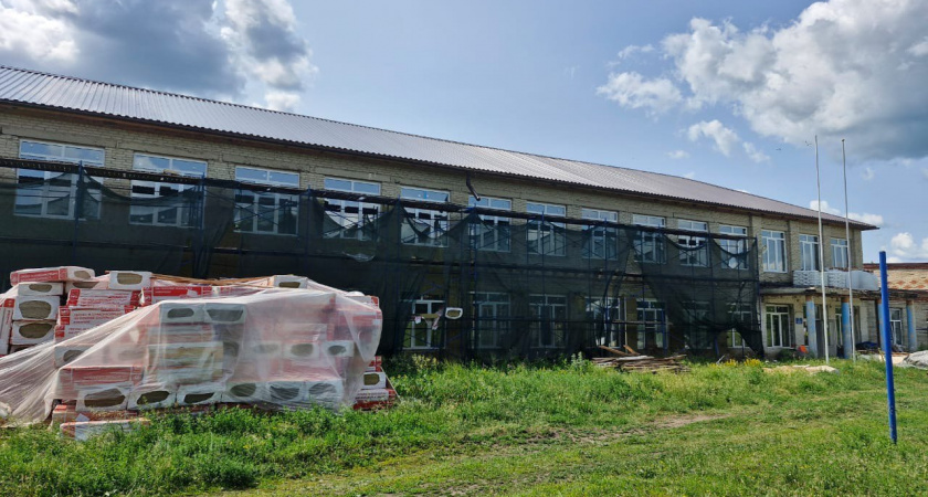 В Бондарском районе расследуют хищение средств при ремонте школьного филиала