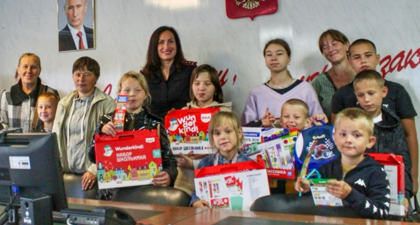 Госавтоинспекторы Мичуринска присоединились к акции «Помоги пойти учиться»