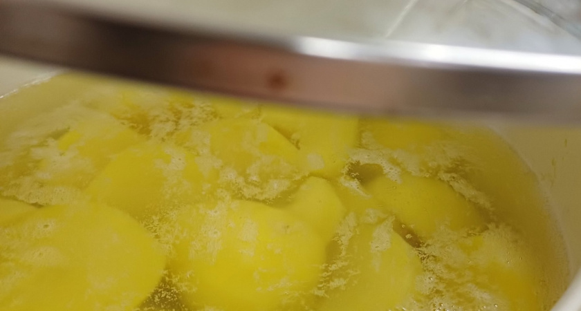 Подруга из Беларуси научила правильно варить картофель: жалею, что только в 40 лет узнала столько секретов — делюсь 