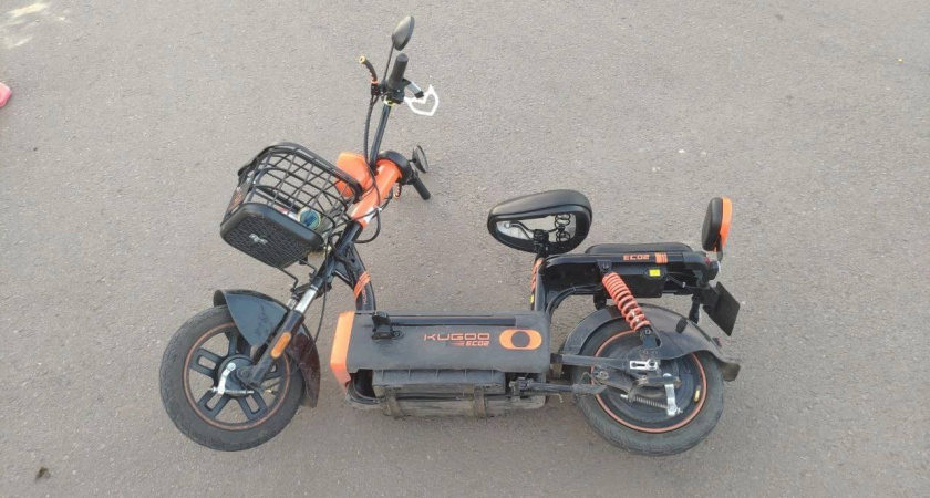 В Тамбове девятилетний ребёнок на электроскутере столкнулся с автомобилем