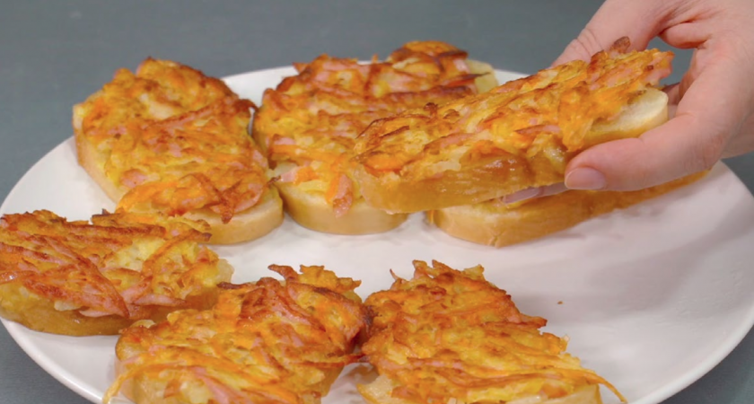 Такие бутерброды в 90-е мама готовила на все праздники - а сейчас почему-то забыли (но ведь вкусно же)