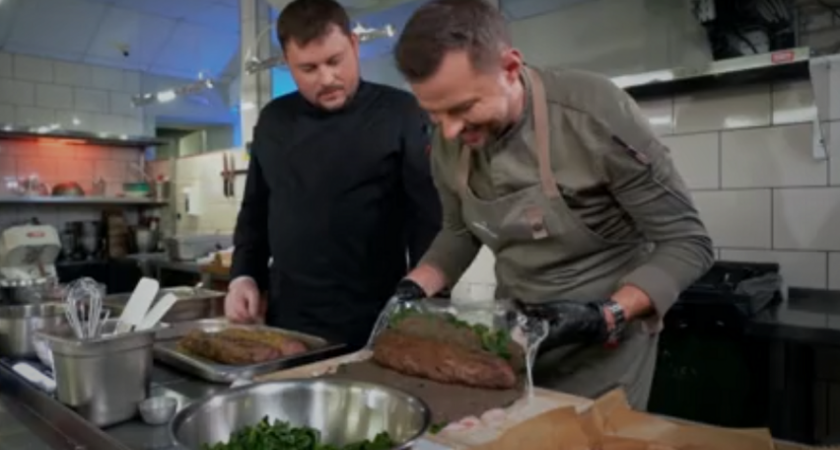 Шеф-повара из Москвы приготовят тамбовский окорок на Первом канале