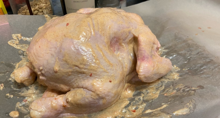 Никогда не мойте курицу перед готовкой: вот почему эта привычка вредна для здоровья
