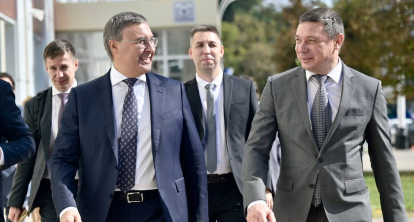 Фальков и Первышов посетили Державинский университет и поддержали проекты для студенческих семей