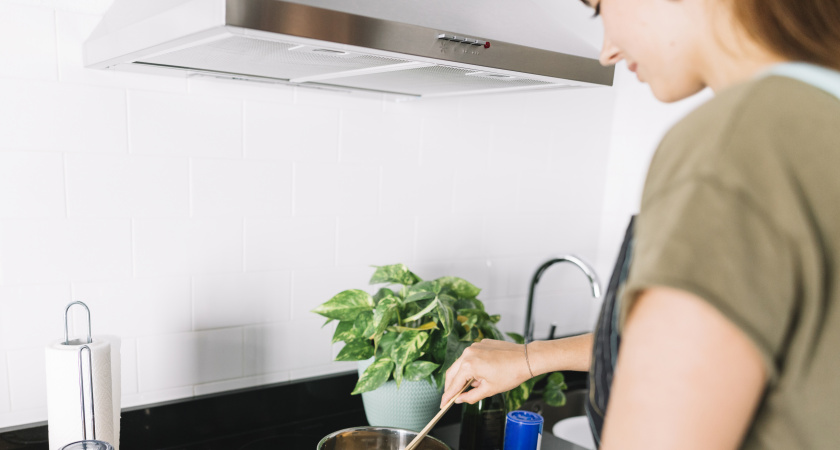 В Америке и Европе вытяжку уже никто не ставит: нашли вариант практичнее — эффективнее и дешевле