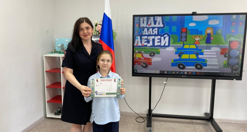 Инспекторы ГИБДД научили школьников составлять безопасные маршруты «Дом–школа–дом»