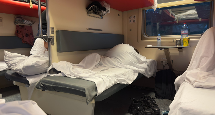 Производитель вагонов рассказал, почему из поездов исчезли рундуки - причина оказалось веской