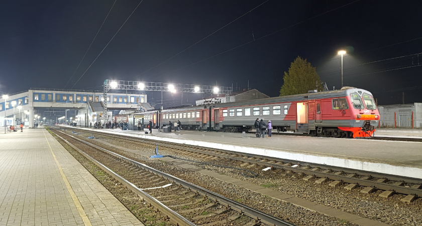 "С этими в один вагон? Ни за какие деньги!": жуткие попутчики в поезде, с которыми ни один пассажир не хотел бы встретиться снова