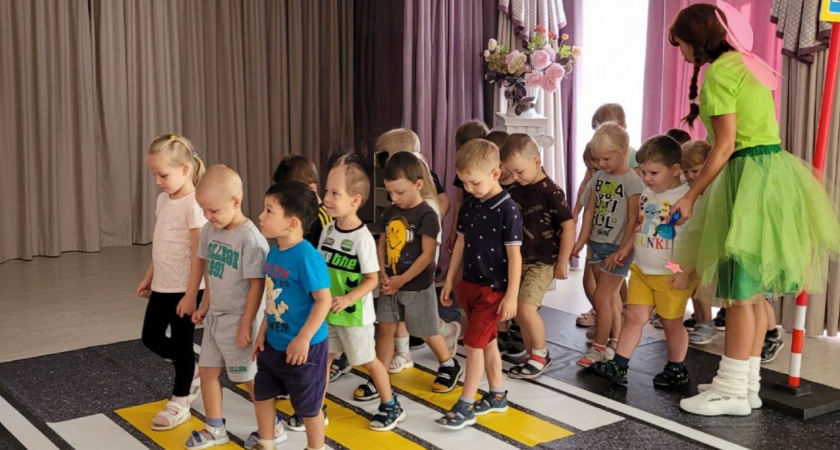 В Тамбовской области детсадовцам напомнили о правилах дорожного движения в игровой форме