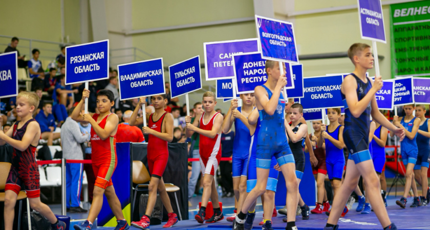В Тамбовской области пройдёт Мемориал Артюхиных: за медали и крупные призы поборются более 250 борцов