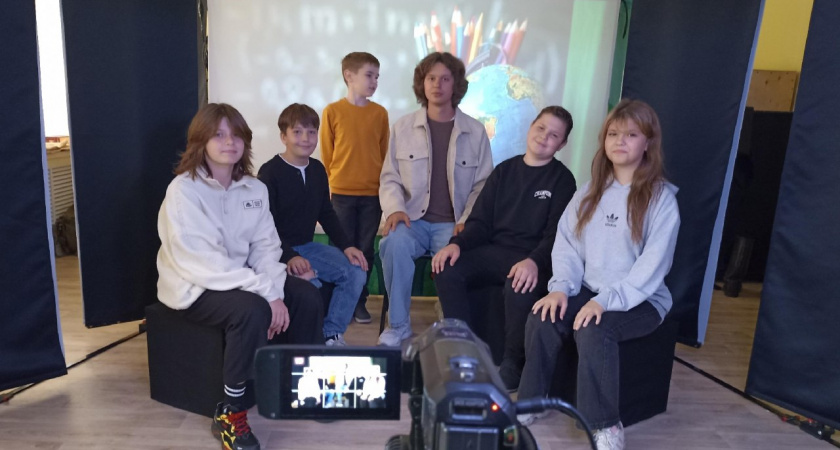 В Тамбове школьники сняли видеопоздравление ко Дню учителя