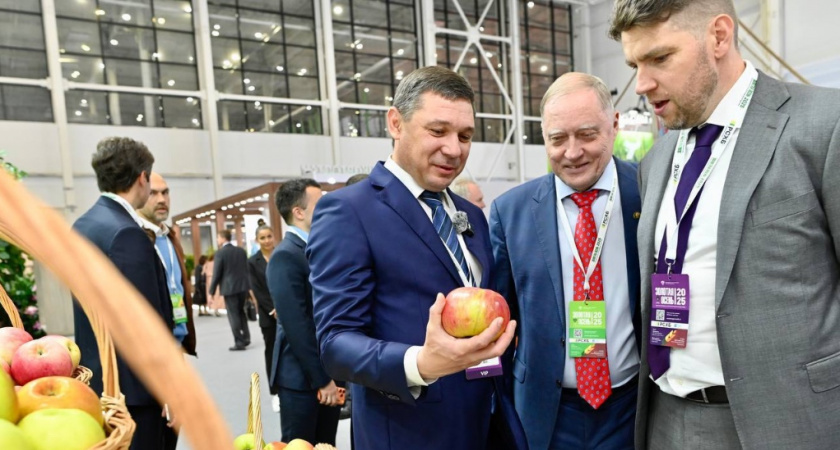 Дмитрий Патрушев и Оксана Лут оценили достижения Тамбовской области на выставке «Золотая осень — 2025»