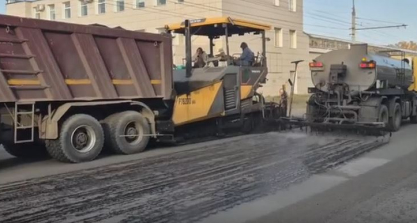 В Тамбове в выходные ремонтировали дороги на пяти улицах