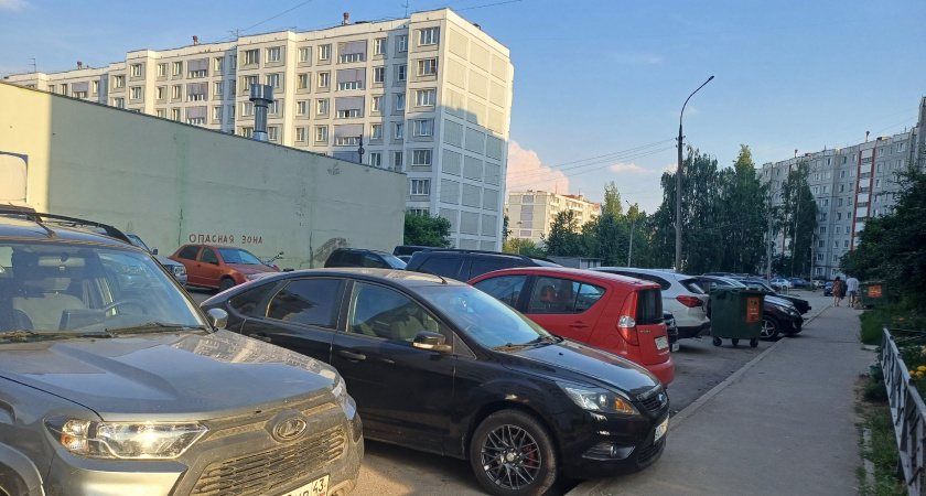 Верховный суд поставил точку в спорах: кому на самом деле принадлежат парковочные места во дворах - закон заставит уважать соседей