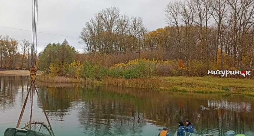 В Мичуринске плавучие фонтаны отправлены на зимовку