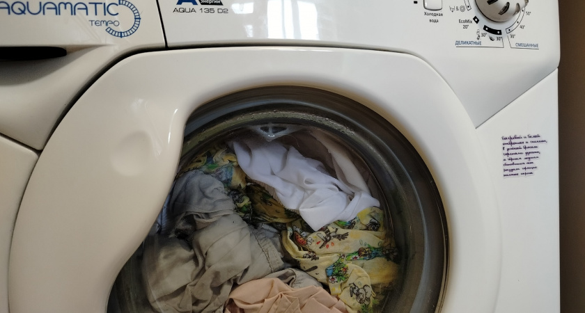 После одного случая не оставляю люк стиральной машинки открытым, и вот почему: вам советую сделать то же самое 