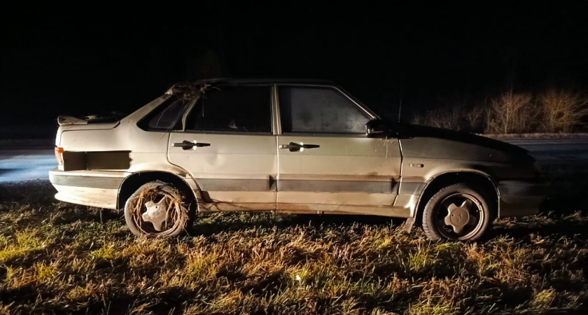 В Бондарском округе перевернулся автомобиль после неудачного обгона