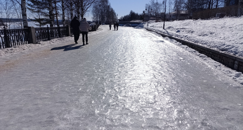 Протрите так подошву — и гололед не страшен: по скользкому хожу, как по сухому асфальту 