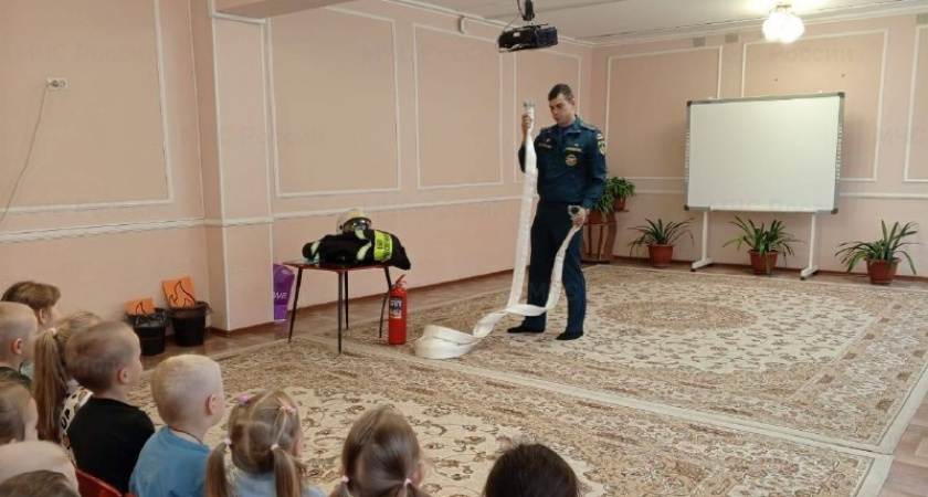 Маленькие жители Первомайского округа прошли «пожарную эстафету» и выучили правила безопасности